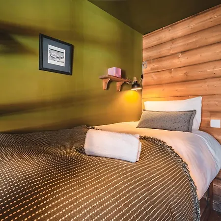 The Fat Fox Lodge, Morzine Montriond