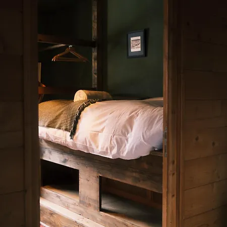 The Fat Fox Lodge, Morzine Lodge
